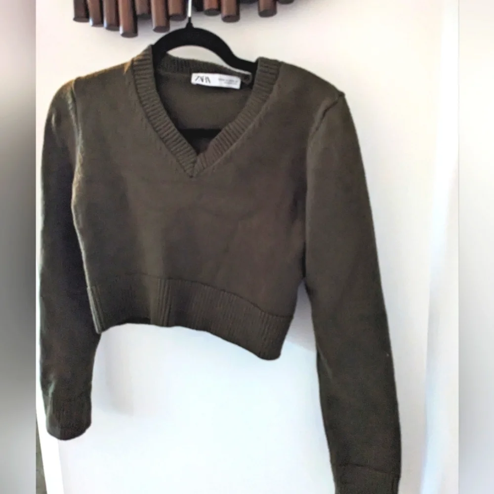 Zara crop top, sweater - Picture 3 of 7
